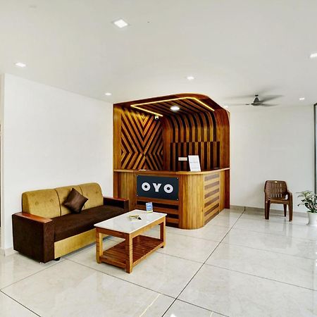 Hotel O Grand Parassini Pāppinisseri 외부 사진