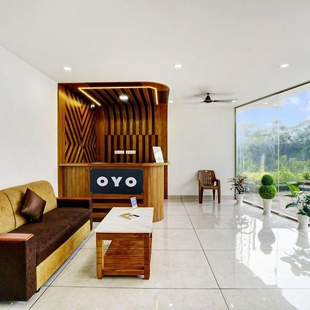 Hotel O Grand Parassini Pāppinisseri 외부 사진
