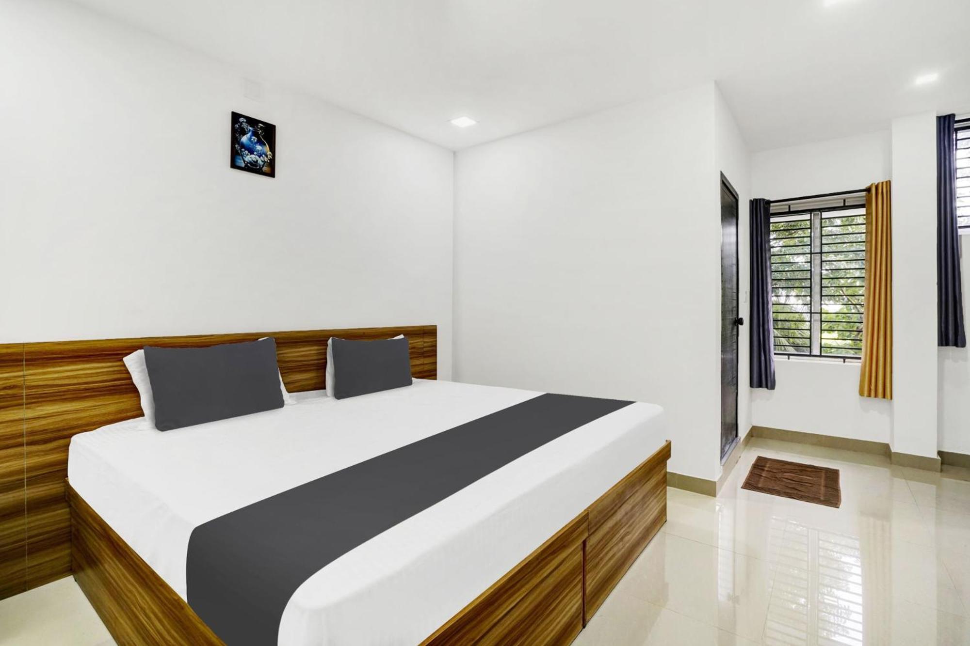 Hotel O Grand Parassini Pāppinisseri 외부 사진