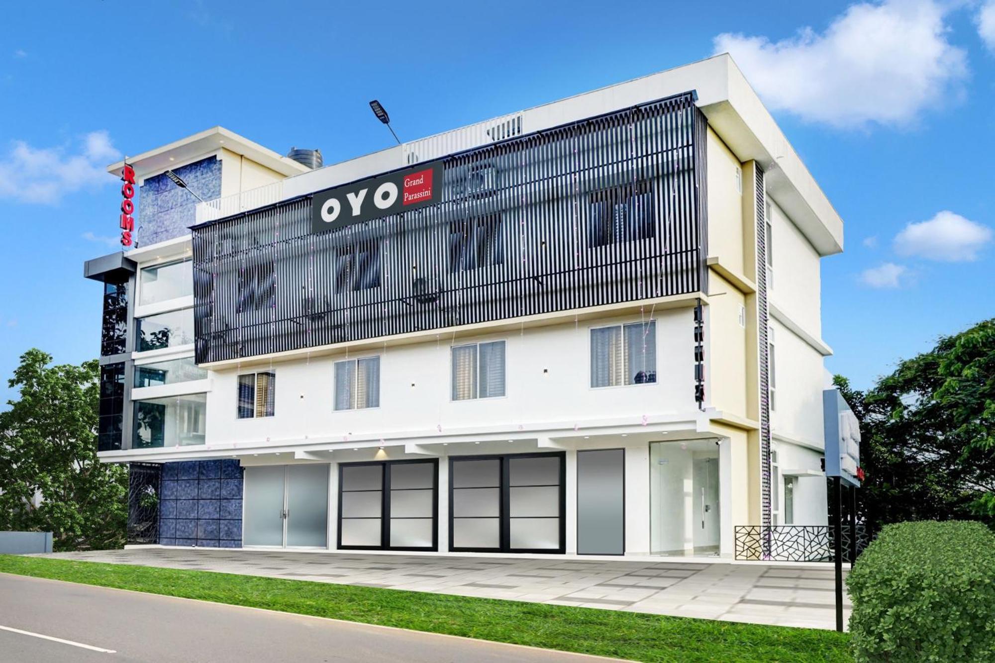 Hotel O Grand Parassini Pāppinisseri 외부 사진
